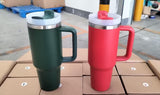 China to Canada_40oz H2.0 Dark Green Red Powder Coated  Christmas Colors Quencher Tumbler for Laser Engraving_CNPNY